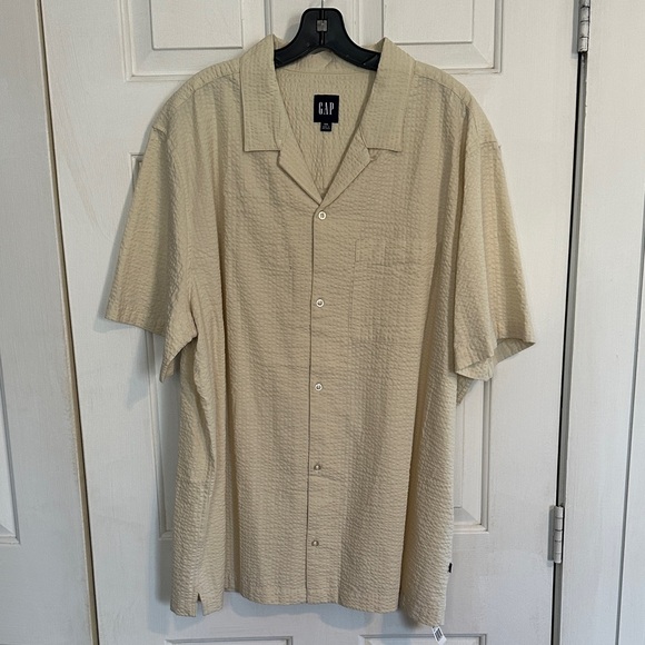 NWT Gap cream colored button down shirt size XXL Men’s - Picture 1 of 6